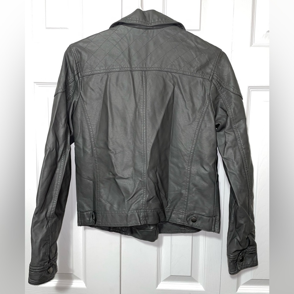 Grey Jacket - Picture 2 of 2